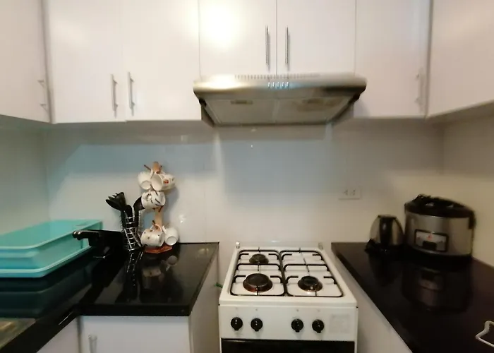 Appartement High End Luxury Big 2br In Salcedo Village Makati Manille
