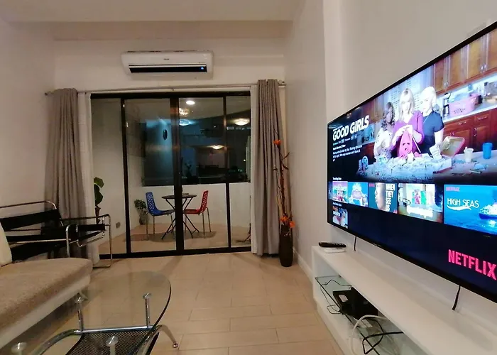 High End Luxury Big 2br In Salcedo Village Makati Appartement Manille
