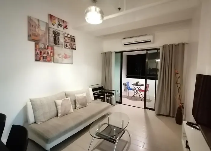 Appartement High End Luxury Big 2br In Salcedo Village Makati Manille