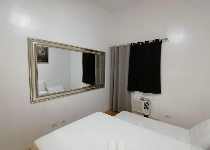High End Luxury Big 2br In Salcedo Village Makati *